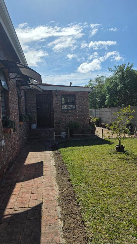 3 Bedroom Property for Sale in Albertinia Western Cape